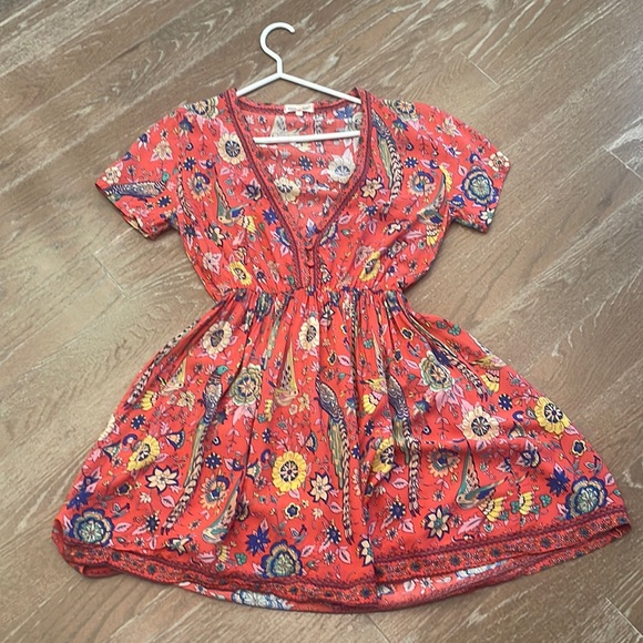Flowy party dress. Flower pattern. - Picture 1 of 6